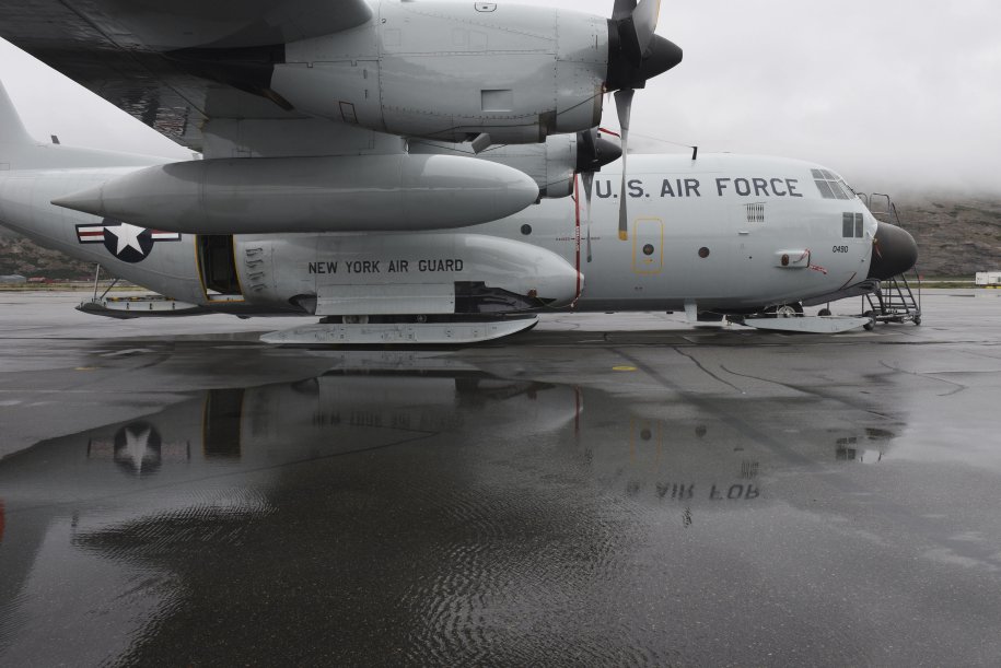 A LC-130H ‘Skibird’ from the New York Air National Guard’s 109th Airlift Wing pictured on a runway in Greenland on 27 June 2016. The USAF is modernising its fleet of LC-130H aircraft as the aircraft is essential for accessing the Arctic, a growing region of importance to the Pentagon. (US Air National Guard)