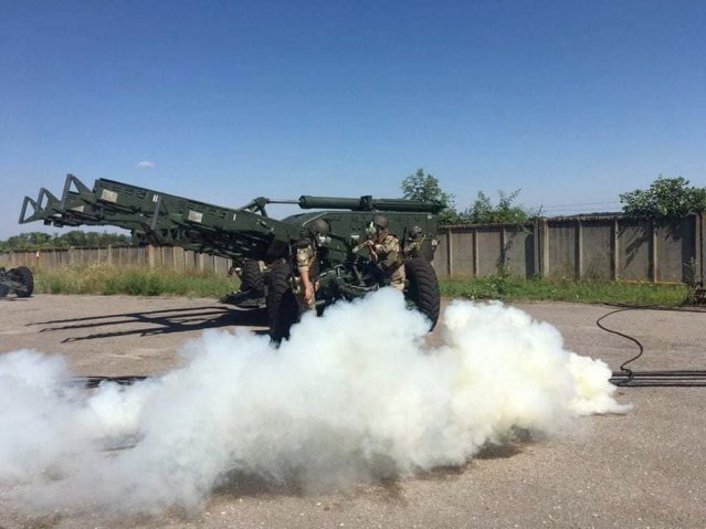 Mobile launchers of Ukraine’s S-125 SAM system during an exercise close to the Russian border. (Ukrainian Air Force)