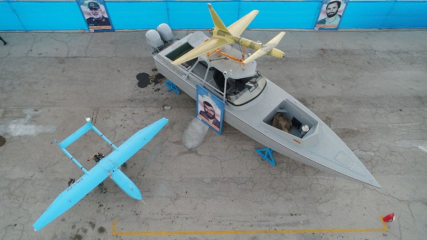 An Ababil-3 is seen next to a fast attack craft with an Ababil-2 mounted on its roof where a multiple-rocket launcher is normally fitted. The boat is around 11 m long. (Sepah News)