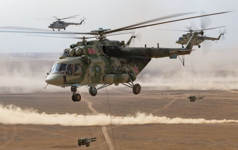 The VDV operated Mi-8 utility helicopters to carry D-30 122 mm towed howitzers during ‘Kavkaz 2020’.  (Russian MoD)