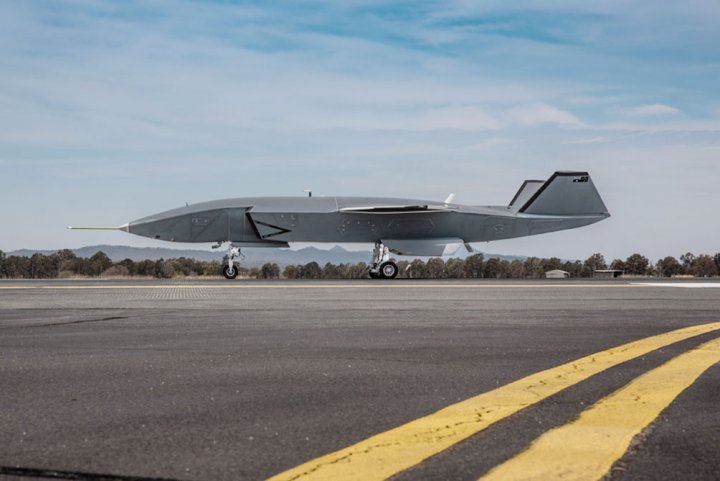 Boeing Australia announced on 22 October that it completed the first taxi test of its ‘Loyal Wingman’ UAV ahead of the aircraft’s first flight later this year. (Boeing Australia)