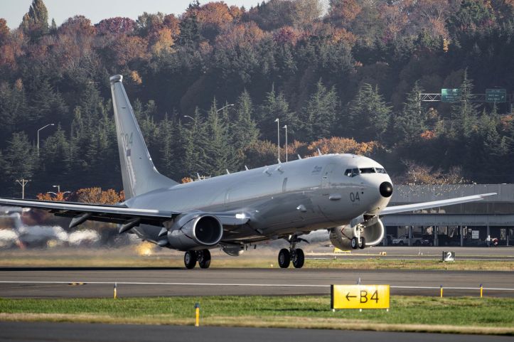 The fourth of nine Boeing P-8A Poseidon MRA1 maritime multimission aircraft (MMA) for the Royal Air Force departs from Boeing Field in the United States for the United Kingdom on 3 November 2020. (Boeing)