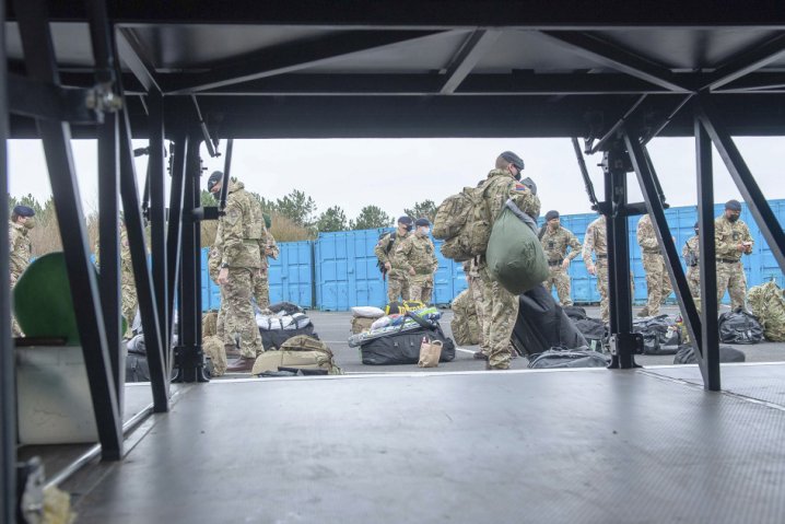 About 2,000 British troops arrived at Pontins Southport on the outskirts of Liverpool on 5 November to help test the city’s residents and workers for Covid-19. (Crown copyright)