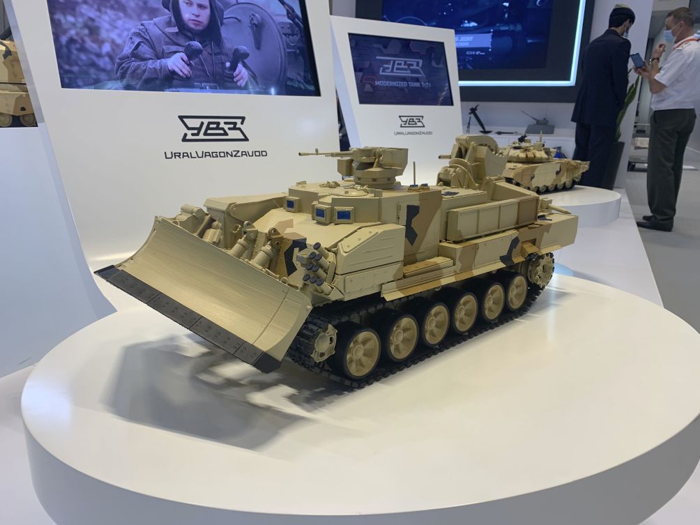 UVZ’s exported-oriented UBIM engineering vehicle, shown here as a scale model, was showcased for the first time at IDEX 2021.  (Dmitry Fediushko)